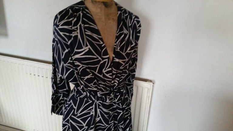 image for BESPOKE Vintage Handmade Silk Long Sleeve  Dress. Size : S  / M 