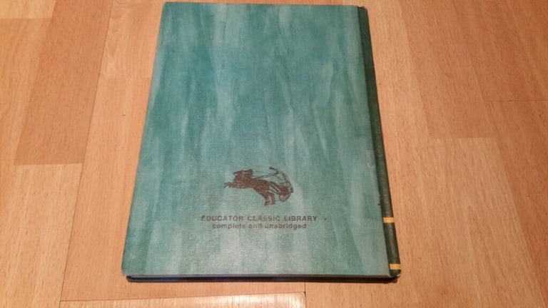 Rare Vintage 60's Edition 20, 000 LEAGUES UNDER THE Sea by JOULES VERNE. Large Hardback Book. 