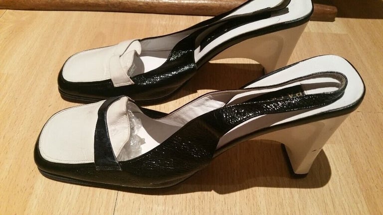 Rare Vintage 90's Designer PATRICK COX Square Toe Slingback Leather Shoes. N. Mint Cond. Size 37