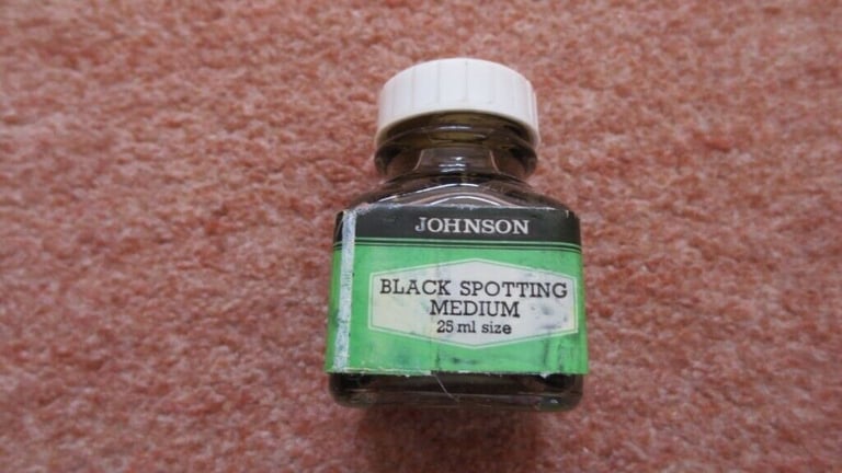 Johnsons of Hendon Black Spotting Medium Ink