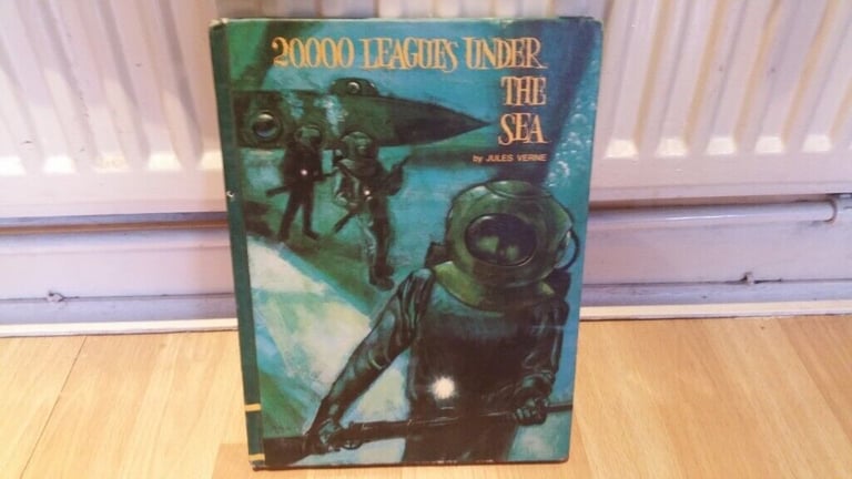 image for Rare Vintage 60's Edition 20, 000 LEAGUES UNDER THE Sea by JOULES VERNE. Large Hardback Book. 