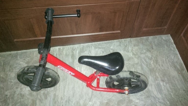 Bicycle & foot pump