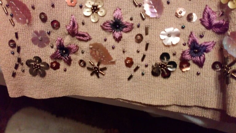 Wallis top