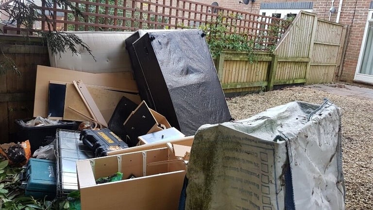 image for SAME DAY RUBBISH & HOUSE CLEARANCE,JUNK-WASTE REMOVAL,GARDEN/ OFFICE WASTE