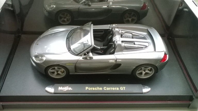 Porsche GT model 1/18