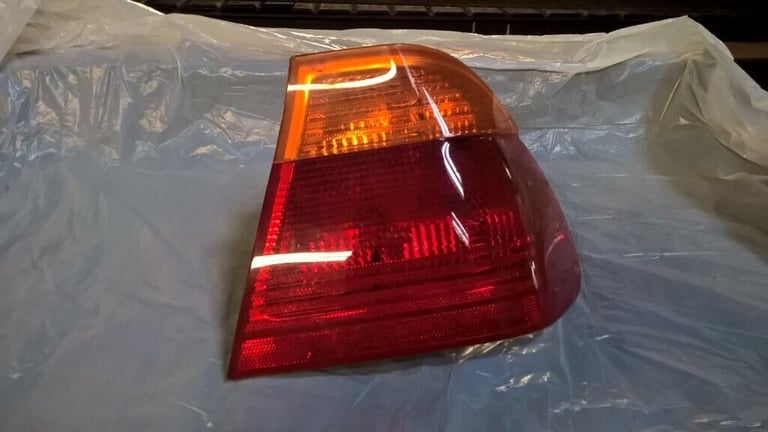 BMW ser 3 E46 O/S/R light unit.   