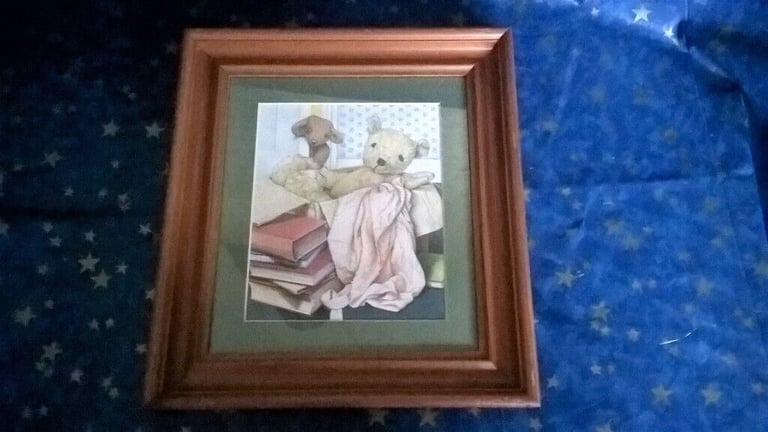 Collection of 6 Jane Hissey's pine framed picture's 