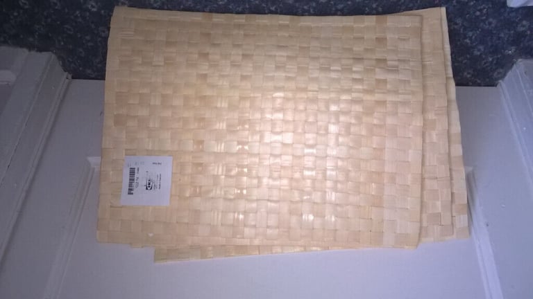 New with tags, indoor/outdoor - Ikea bamboo effect place mats (x 4)
