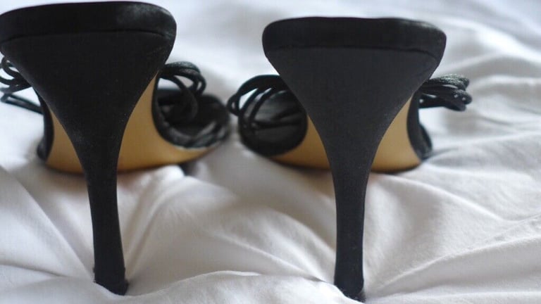 Beautiful, black, TED BAKER Twinkle Toes evening shoes/heels, Size: 39 (6.5). Perfect condition.