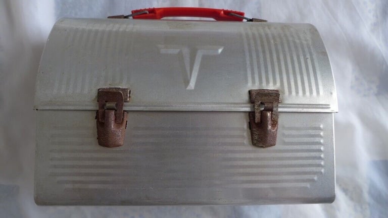 image for Collector’s piece / Americana: Vintage American / USA Lunch Box. Display item for US/ American diner