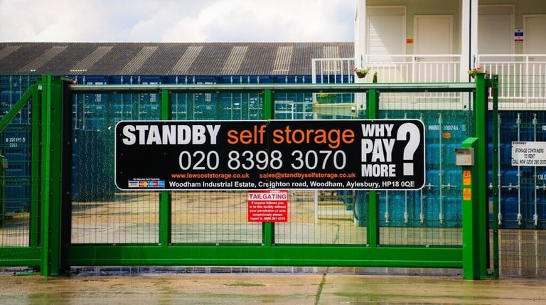 24 Hour Self Storage Containers Aylesbury