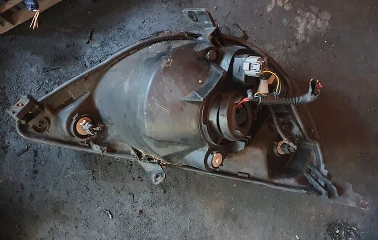 Honda Jazz Left Side Headlight 2004