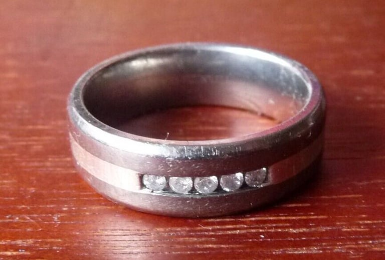 image for TITANIUM RING with 5 CHANNEL SET DIAMONDS - PRE-OWNED - SIZE T+ - NEEDS A POLISH