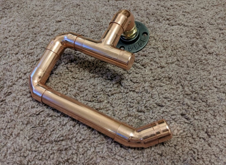 Industrial Designed 270 DEGREE Copper Pipe Loo Roll Holder