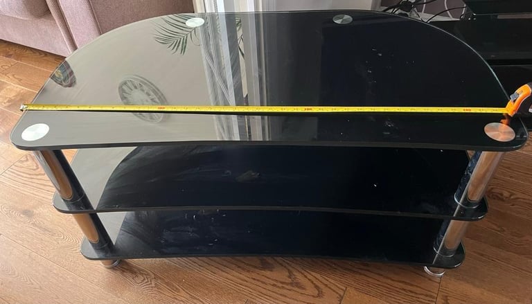 Glass tv stand/unit REDUCED ……£18