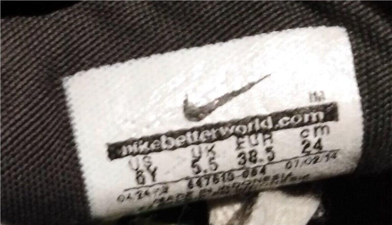 Nike trainers UK 5.5