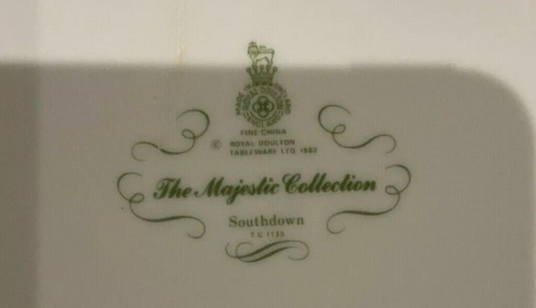 Royal Doulton Majestic Collection Set Of 4