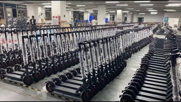 image for ELECTRIC SCOOTERS TOP SPEED 30kmh NEW IN BOX NOW IN STOCK 