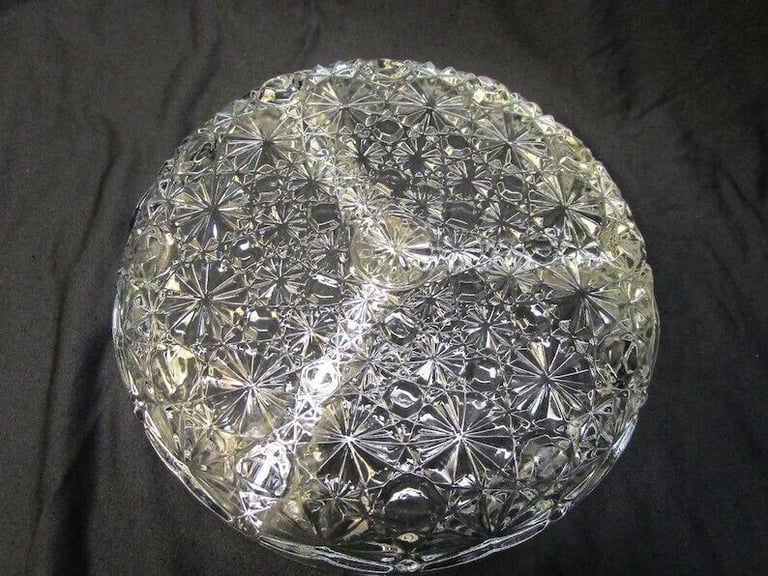French lux Veropa glass - Crystal cut platter dish