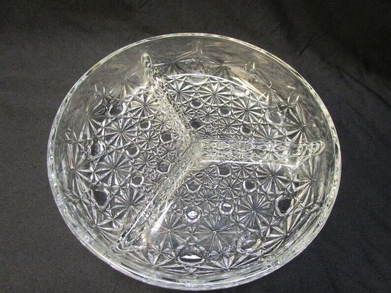 French lux Veropa glass - Crystal cut platter dish