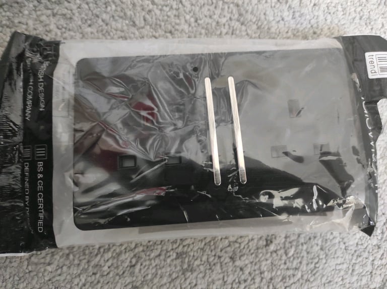 Trendi switch double socket 