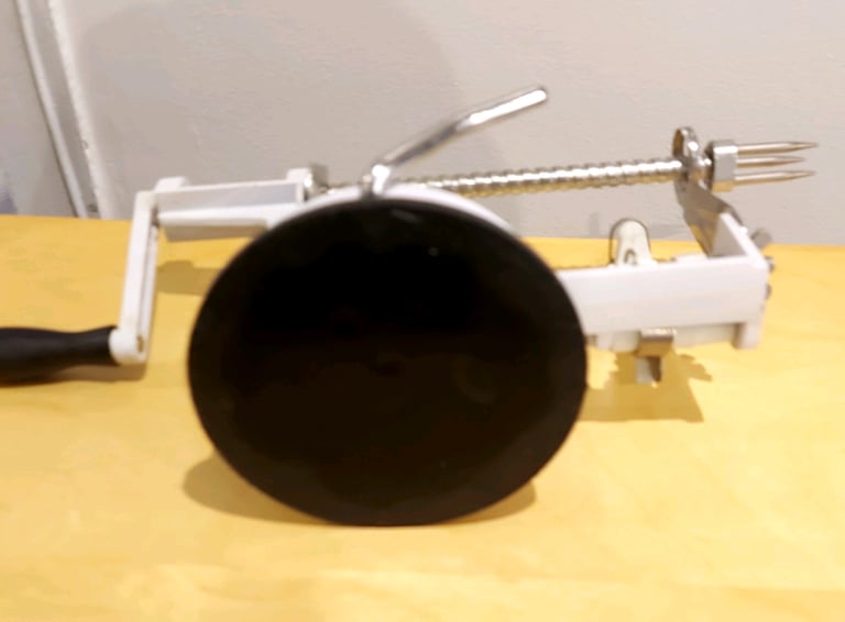 Apple peeler with 3 Functions