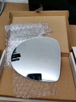 image for Renault Twingo replacement wing mirror glass