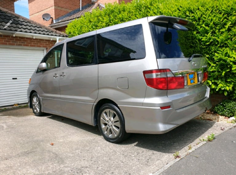 Toyota Alphard Luxury Camper Van MPV Day Van **GENUINE 30K !!!**