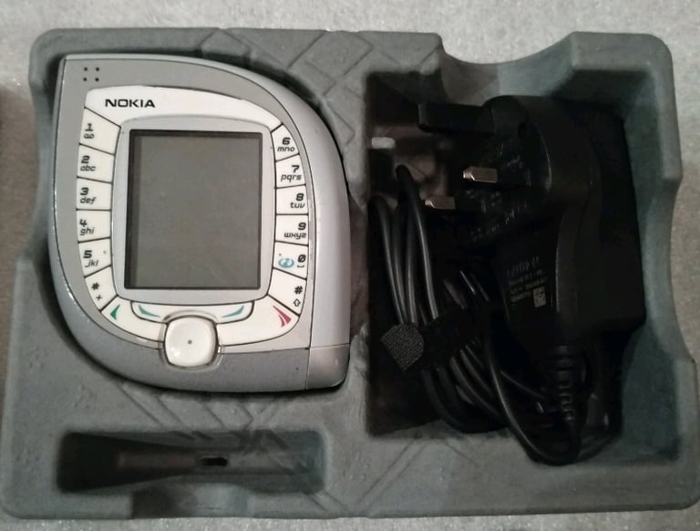 最大90%OFFクーポン Nokia 7600 ノキア perssiotto.com.ar