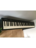 ROLAND FP10 88 Key Electric Piano