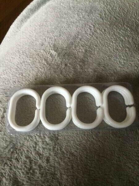 Lot of Curtain Rings and Hooks