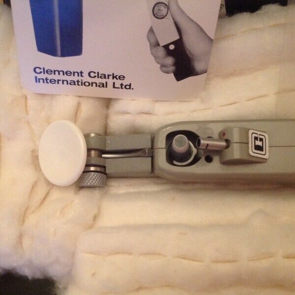 Perkins Tonometer