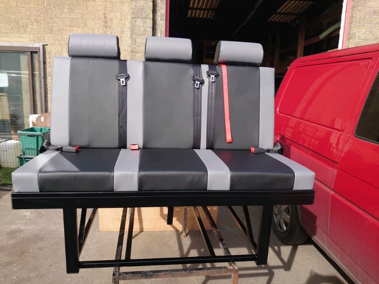 Full 3 Seat Rock And Roll Bed VW T4, T5, T6, Place Vivaro, Transit, Fits most vans.