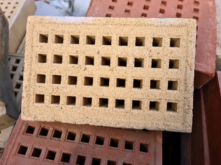 AIR BRICKS CLAY (NEW(