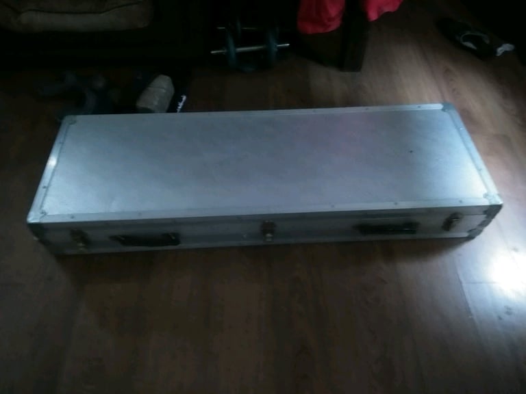 Flight case for keyboard