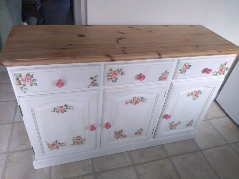 New Large Sideboard solid pine painted, ceramic knobs, pink roses