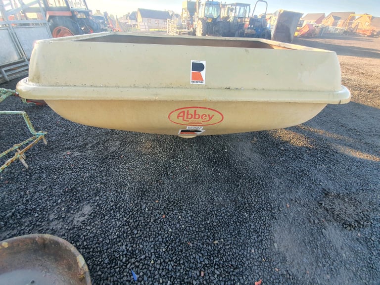 Tractor abbey vicon wagtail fertiliser spreader hopper in Motherwell