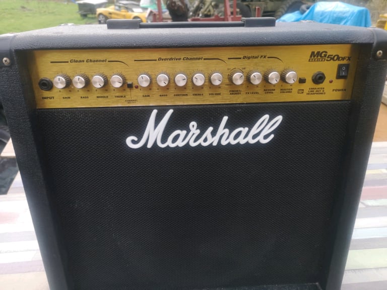 Marshall amp speaker MG50 DFX