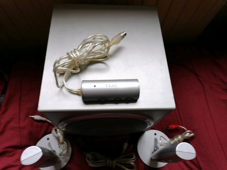 Teac power max 1300 pc speakers £15