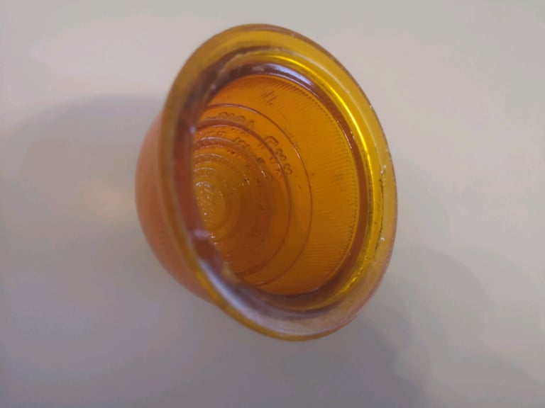 Glass indicator lens 1950/1960s