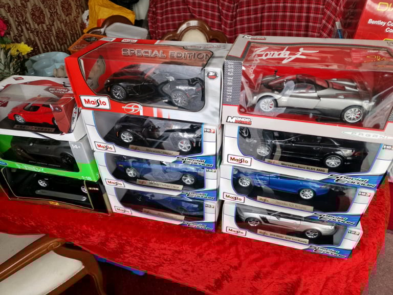 1:18 diecast models