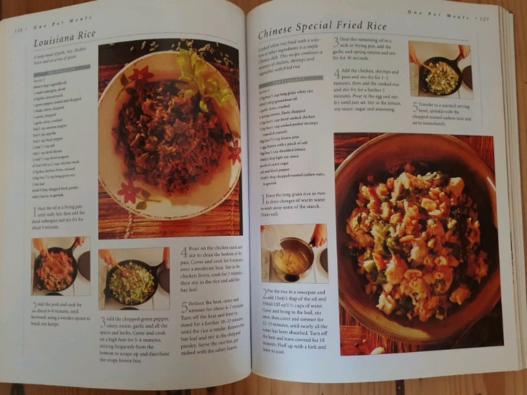 Cook Book: 200 recipes with Chicken