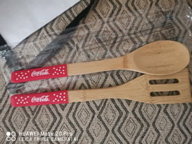 Bamboo kitchen utensils 