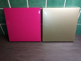 2 GIFT BOXES. METALLIC GOLD/HOT PINK HD 3 AREA.