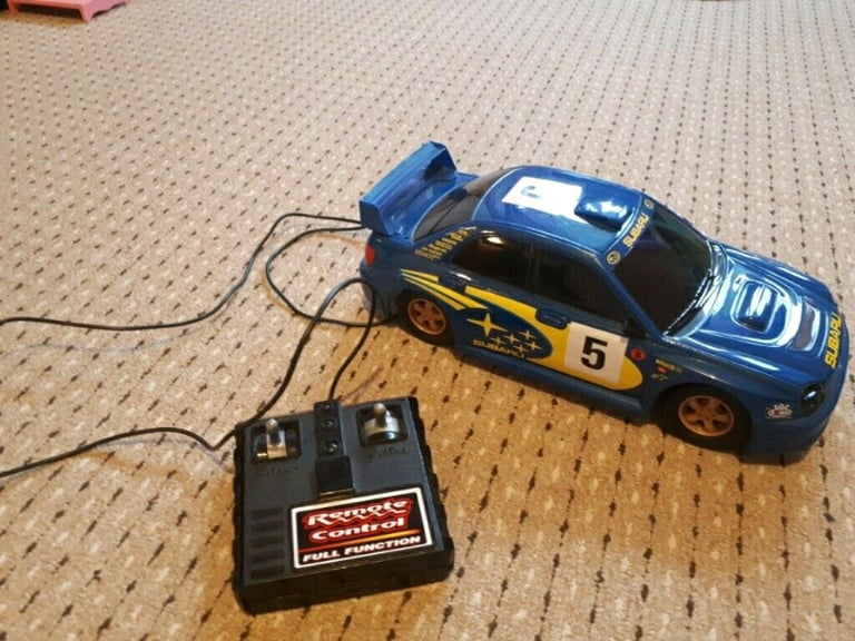 2 cars batteries toys