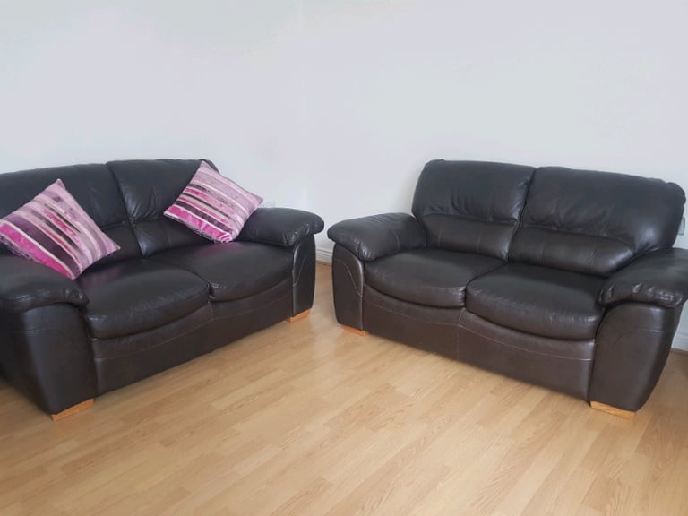 Setees x2 2 seaters 