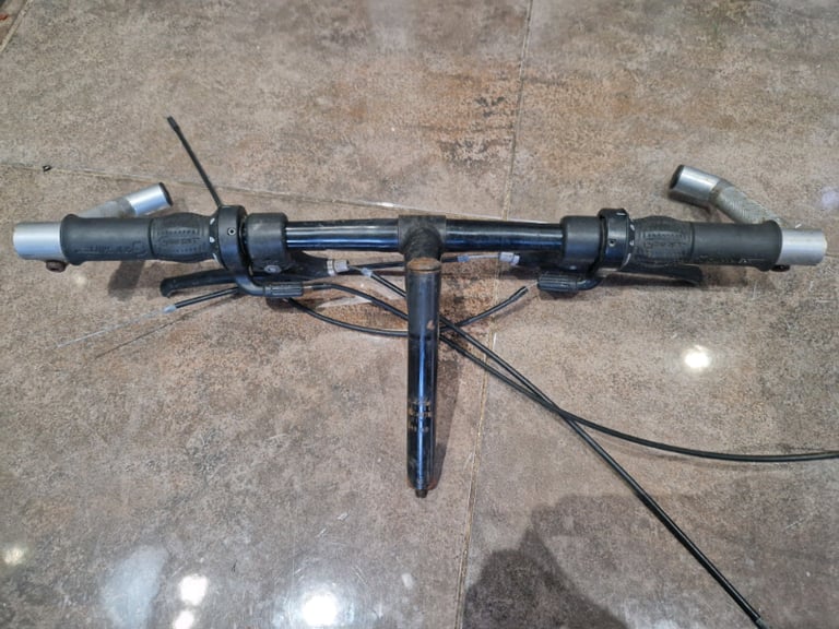 Bicycle handle bar