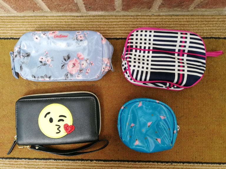 Makeup bags/purses. Only £1 each.