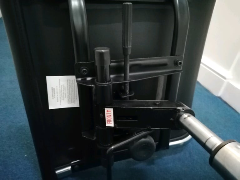 STANDARD HEIGHT BACK CLASSIC SWIVEL OFFICE BLACK Faux LEATHER CHAIR Adjustable Height V. COMFORTABLE