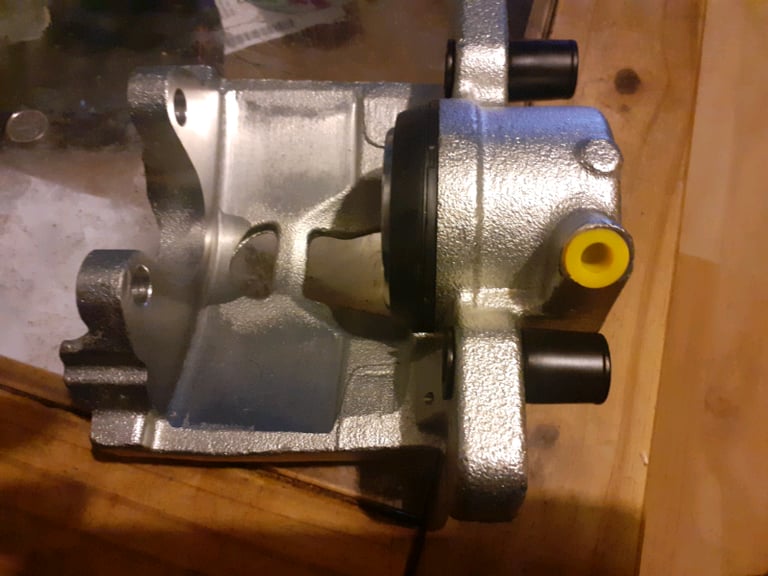 Alfa romeo  / Vauxhall brand new front caliper 